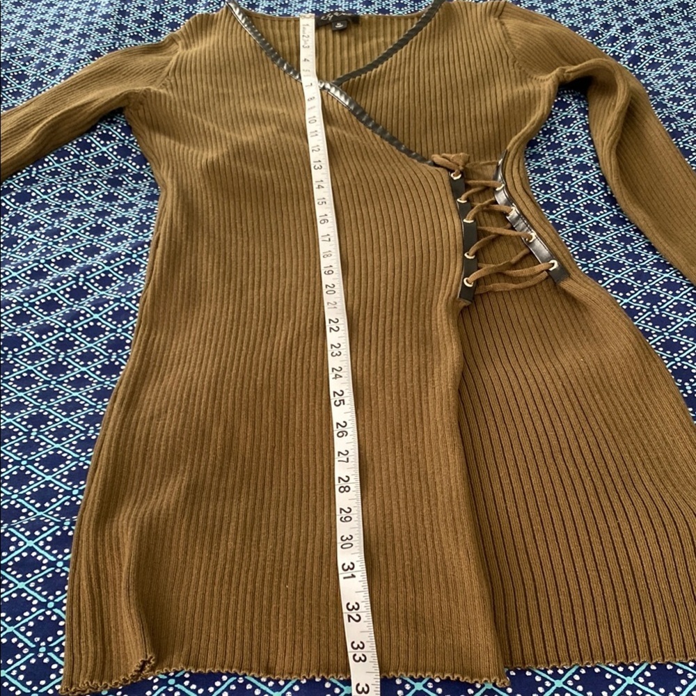 Say What? Green Long Sleeve Wrap Dress - Picture 14 of 16